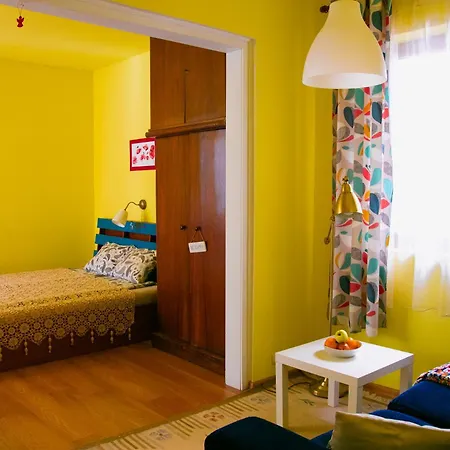 Spacious 1 Bed Flat Near Vitosha Blvd София